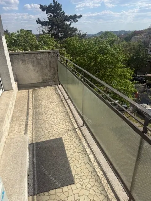 Kiadó albérlet 390000 Ft/hó áron: Budapest, II. kerület  Törökvész út. Mérete: 78 nm, 1 szobás | Alberlet.hu - 6705229