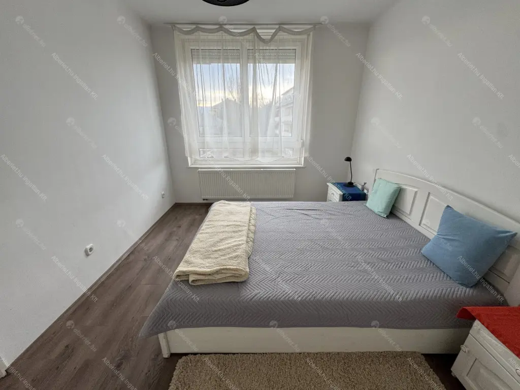 Kiadó albérlet 390000 Ft/hó áron: Budapest, II. kerület  Törökvész út. Mérete: 78 nm, 3 szobás | Alberlet.hu - 6677754