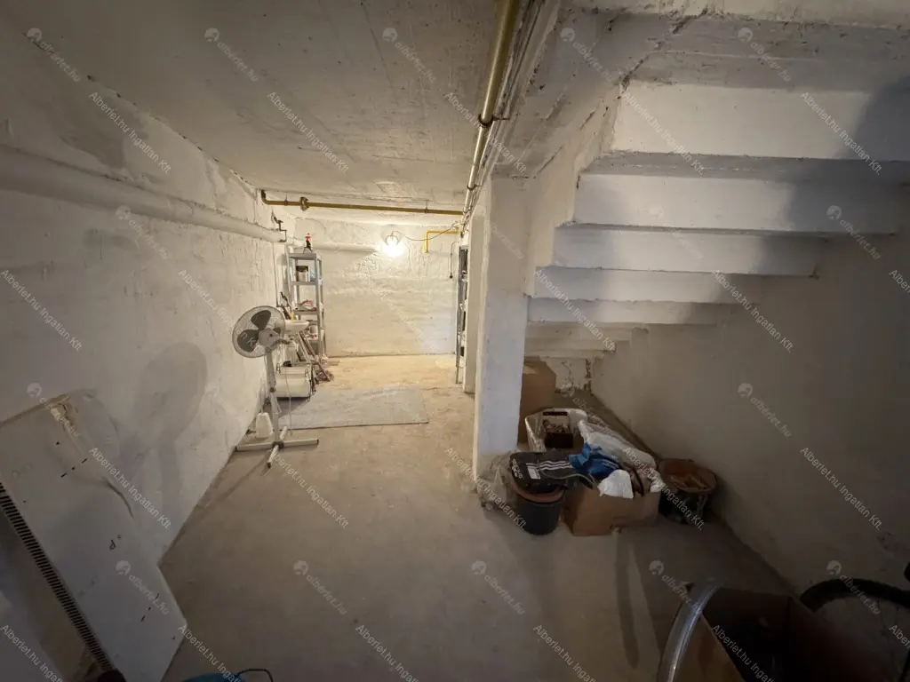 Kiadó albérlet 390000 Ft/hó áron: Budapest, II. kerület  Törökvész út. Mérete: 78 nm, 3 szobás | Alberlet.hu - 6677765