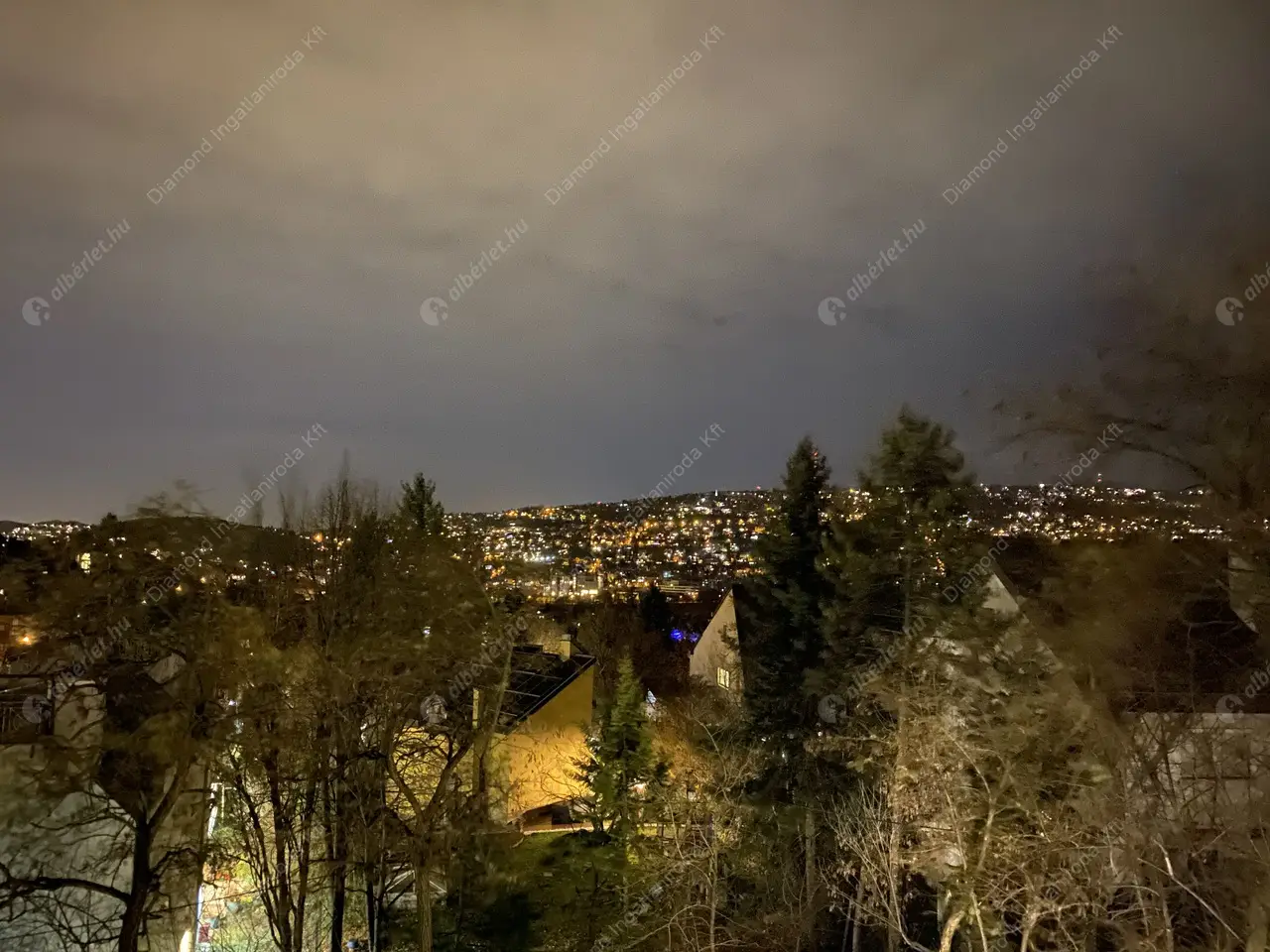 Kiadó albérlet 965000 Ft/hó áron: Budapest, II. kerület  Tövis utca. Mérete: 94 nm, 3 szobás | Alberlet.hu - 5497879