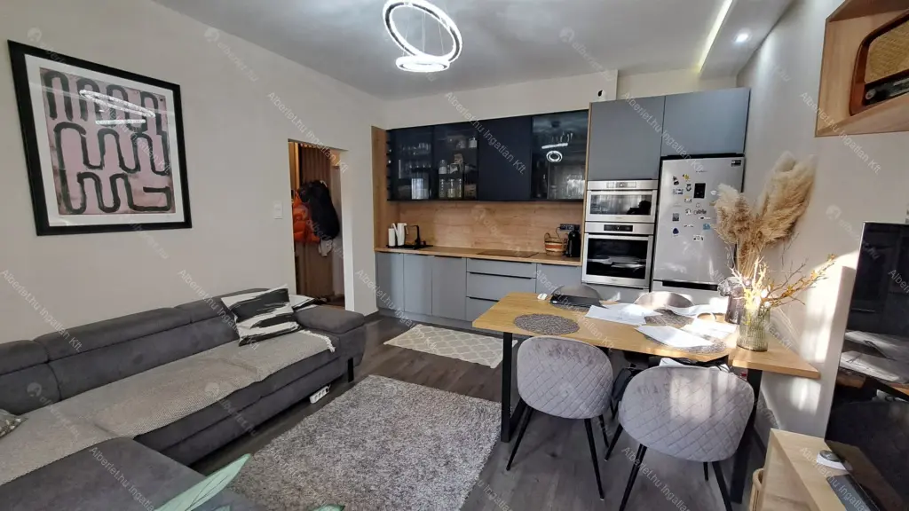 Kiadó albérlet 280000 Ft/hó áron: Budapest, II. kerület  Trombitás út. Mérete: 36 nm, 1 szobás | Alberlet.hu - 6673319