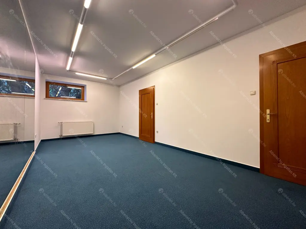 Kiadó albérlet 1144000 Ft/hó áron: Budapest, II. kerület  Turul köz. Mérete: 360 nm, 6 szobás | Alberlet.hu - 6681913