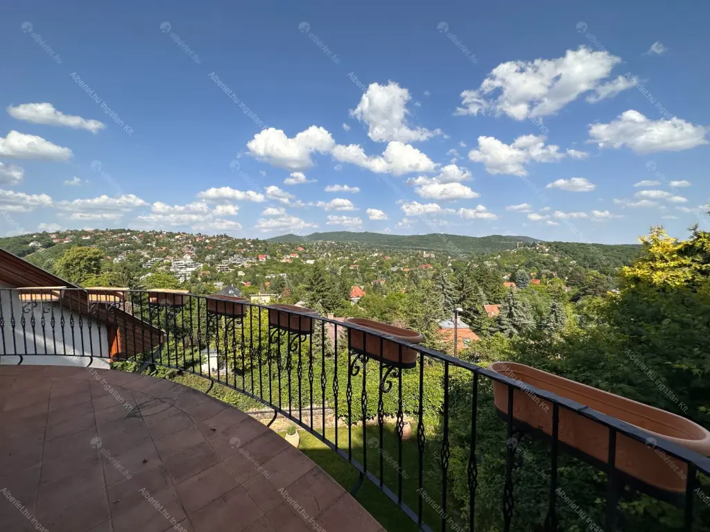 Kiadó albérlet 1144000 Ft/hó áron: Budapest, II. kerület  Turul köz. Mérete: 360 nm, 6 szobás | Alberlet.hu - 6681931