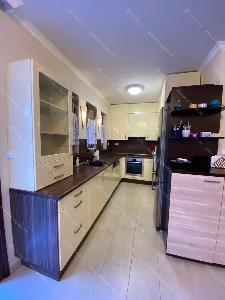 Kiadó albérlet 550000 Ft/hó áron: Budapest, II. kerület  Ürömi utca. Mérete: 90 nm, 3 szobás | Alberlet.hu - 6652373