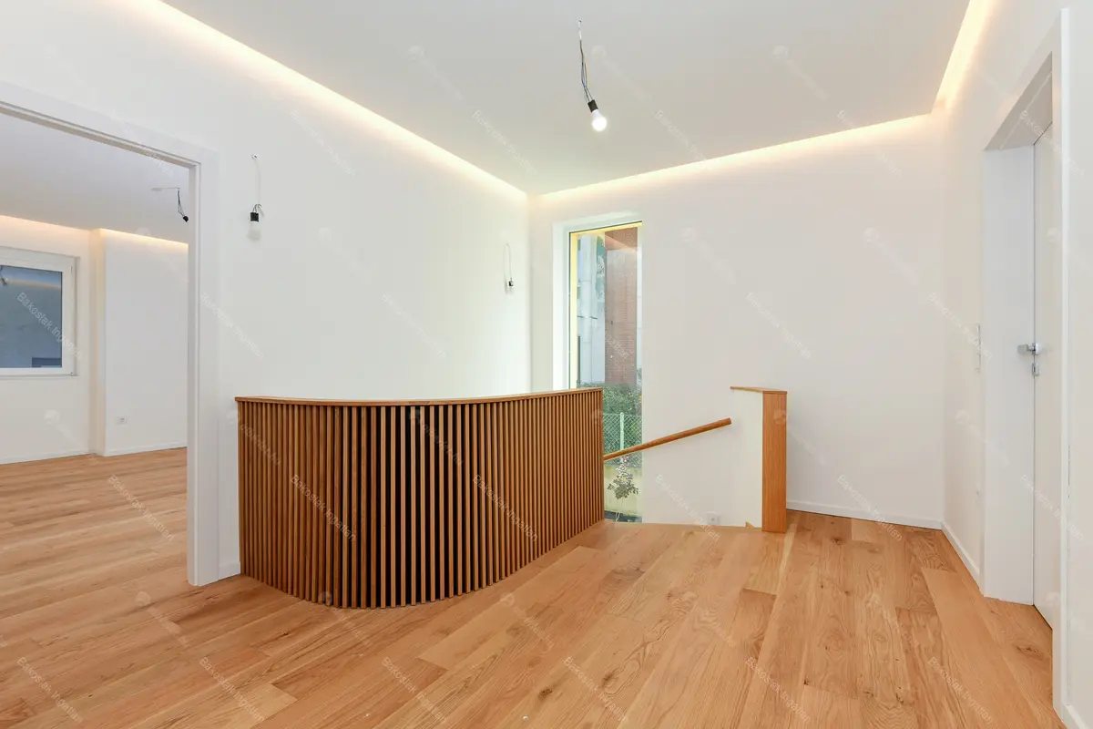 Kiadó albérlet 1148000 Ft/hó áron: Budapest, II. kerület  Vérhalom utca. Mérete: 190 nm, 4 szobás | Alberlet.hu - 6691460