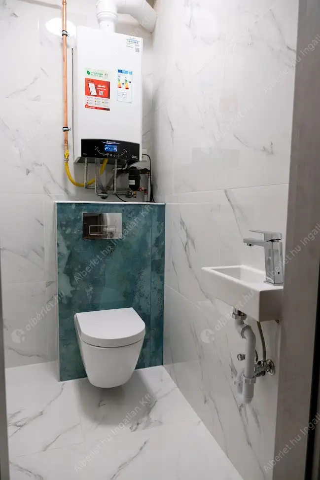 Kiadó albérlet 390000 Ft/hó áron: Budapest, II. kerület  Vérhalom utca. Mérete: 60 nm, 2 szobás | Alberlet.hu - 6576767