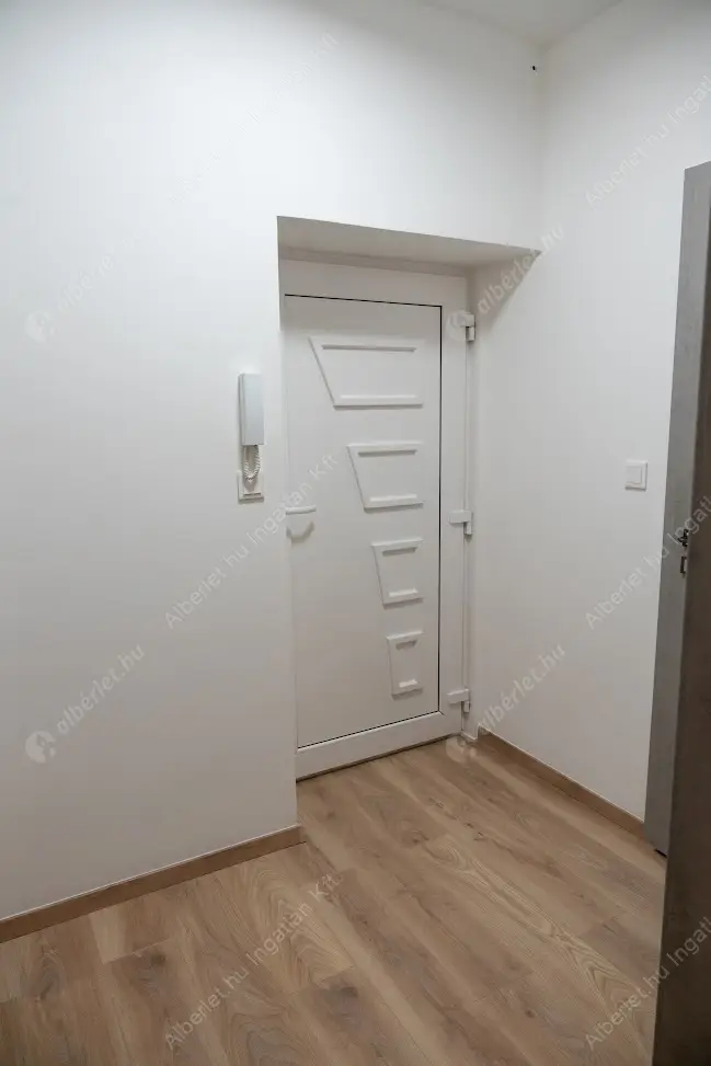 Kiadó albérlet 390000 Ft/hó áron: Budapest, II. kerület  Vérhalom utca. Mérete: 60 nm, 2 szobás | Alberlet.hu - 6576775