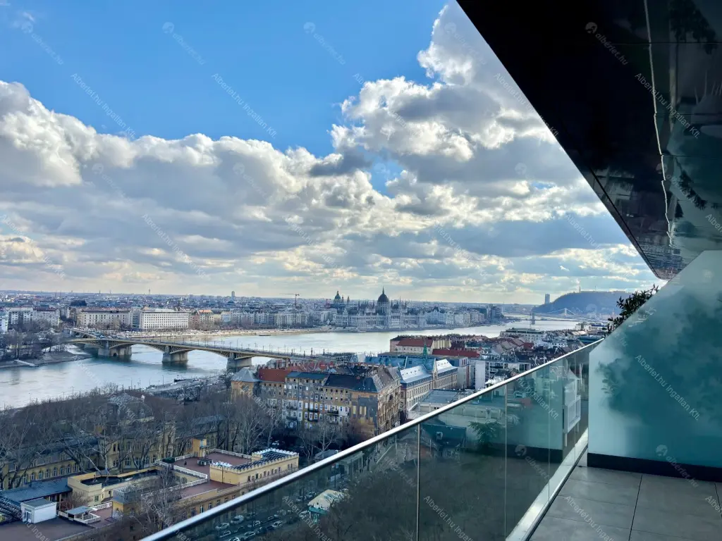 Kiadó albérlet 1130000 Ft/hó áron: Budapest, II. kerület  Vérhalom utca. Mérete: 70 nm, 2 szobás | Alberlet.hu - 6697356