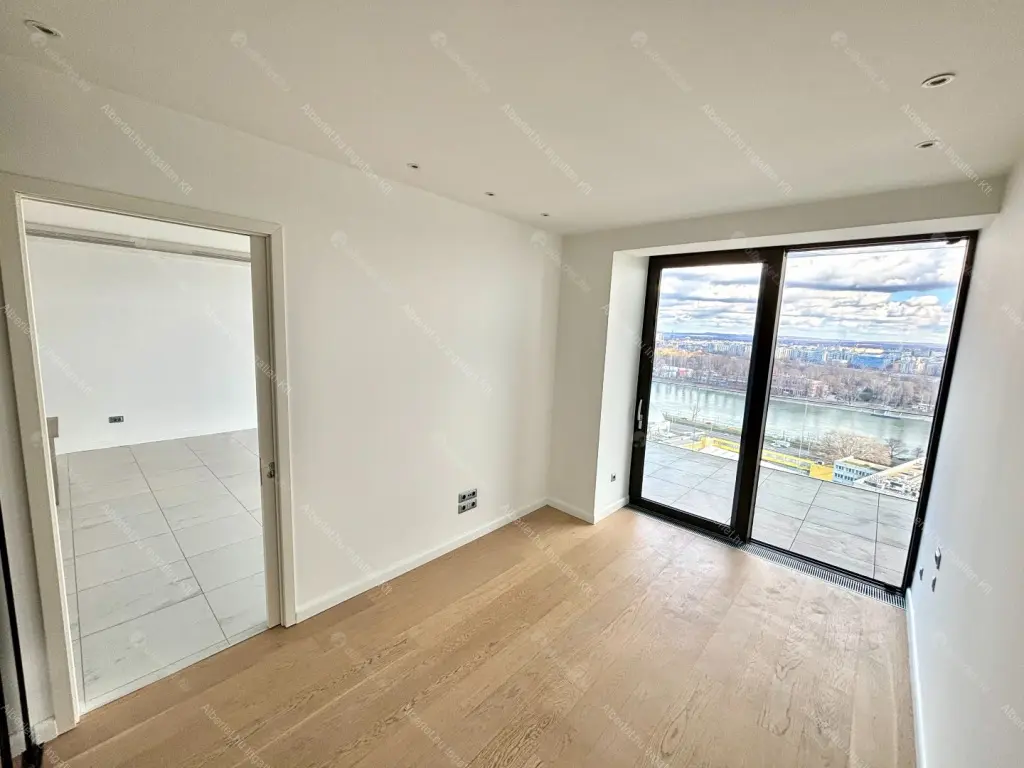 Kiadó albérlet 1130000 Ft/hó áron: Budapest, II. kerület  Vérhalom utca. Mérete: 70 nm, 2 szobás | Alberlet.hu - 6697359