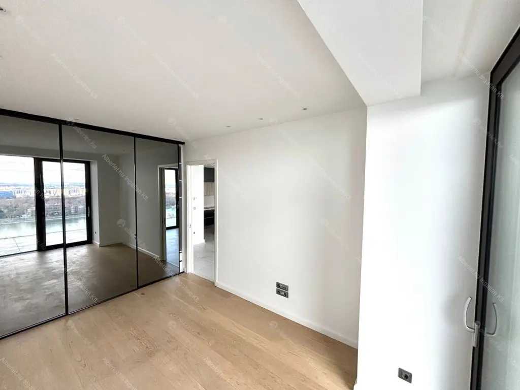 Kiadó albérlet 1130000 Ft/hó áron: Budapest, II. kerület  Vérhalom utca. Mérete: 70 nm, 2 szobás | Alberlet.hu - 6697366