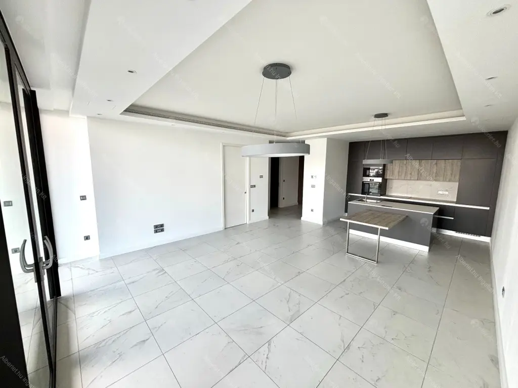 Kiadó albérlet 1130000 Ft/hó áron: Budapest, II. kerület  Vérhalom utca. Mérete: 70 nm, 2 szobás | Alberlet.hu - 6697368