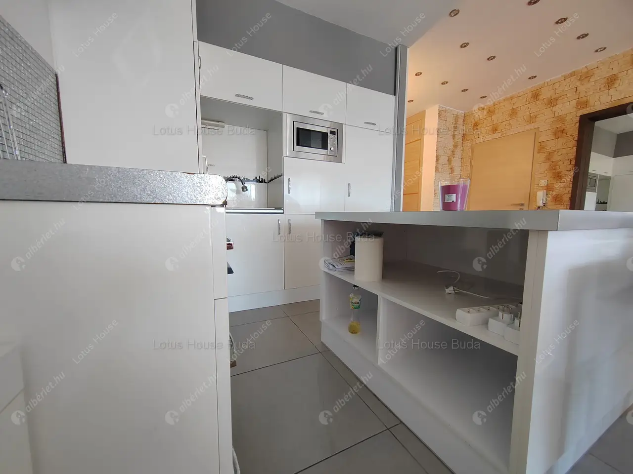 Kiadó albérlet 780000 Ft/hó áron: Budapest, II. kerület  Vihorlát utca. Mérete: 82 nm, 3 szobás | Alberlet.hu - 6274761