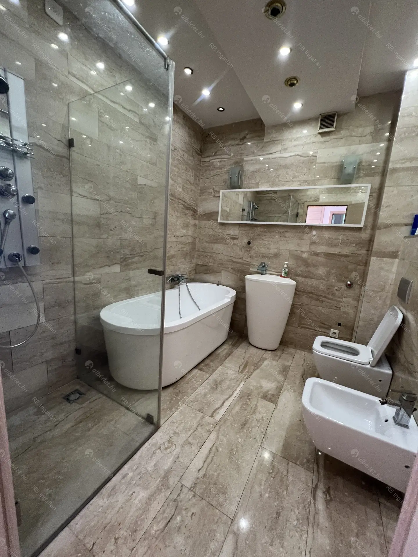 Kiadó albérlet 857000 Ft/hó áron: Budapest, II. kerület  Vihorlát utca. Mérete: 95 nm, 3 szobás | Alberlet.hu - 6317440