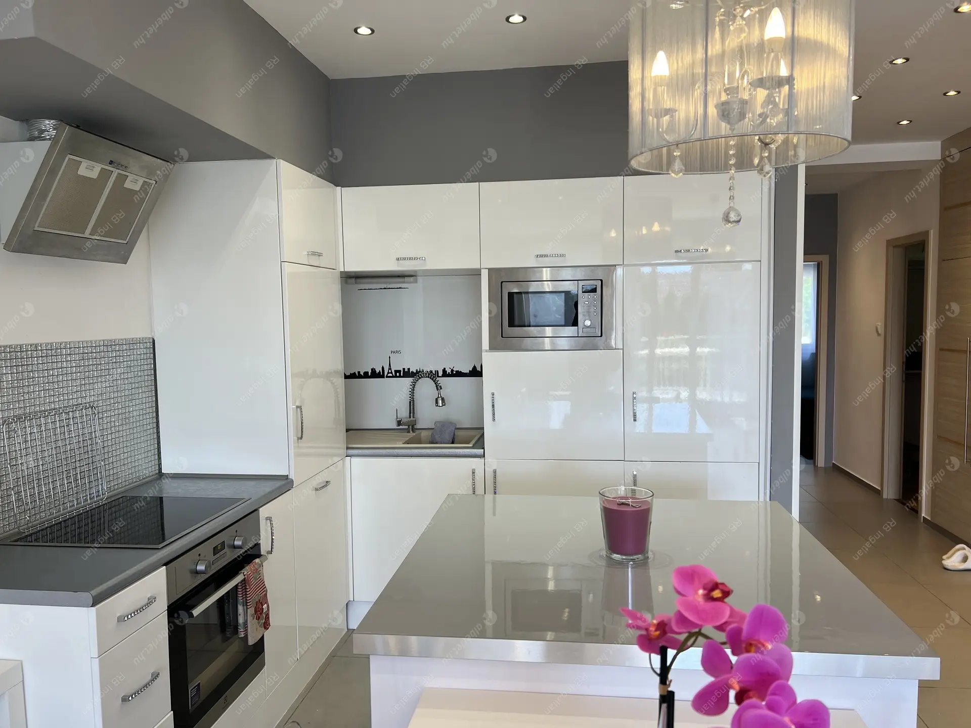 Kiadó albérlet 857000 Ft/hó áron: Budapest, II. kerület  Vihorlát utca. Mérete: 95 nm, 3 szobás | Alberlet.hu - 6317454