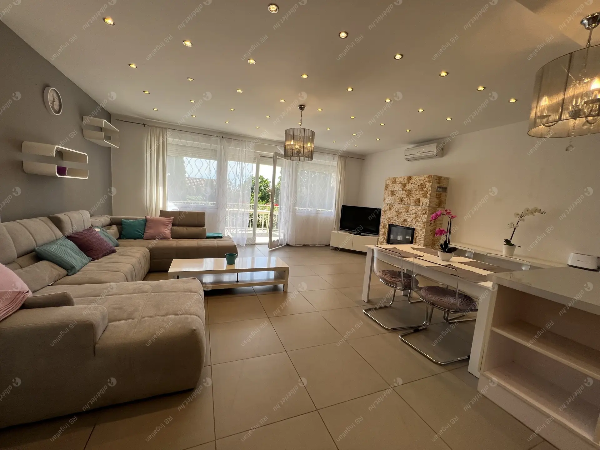 Kiadó albérlet 857000 Ft/hó áron: Budapest, II. kerület  Vihorlát utca. Mérete: 95 nm, 3 szobás | Alberlet.hu - 6317465