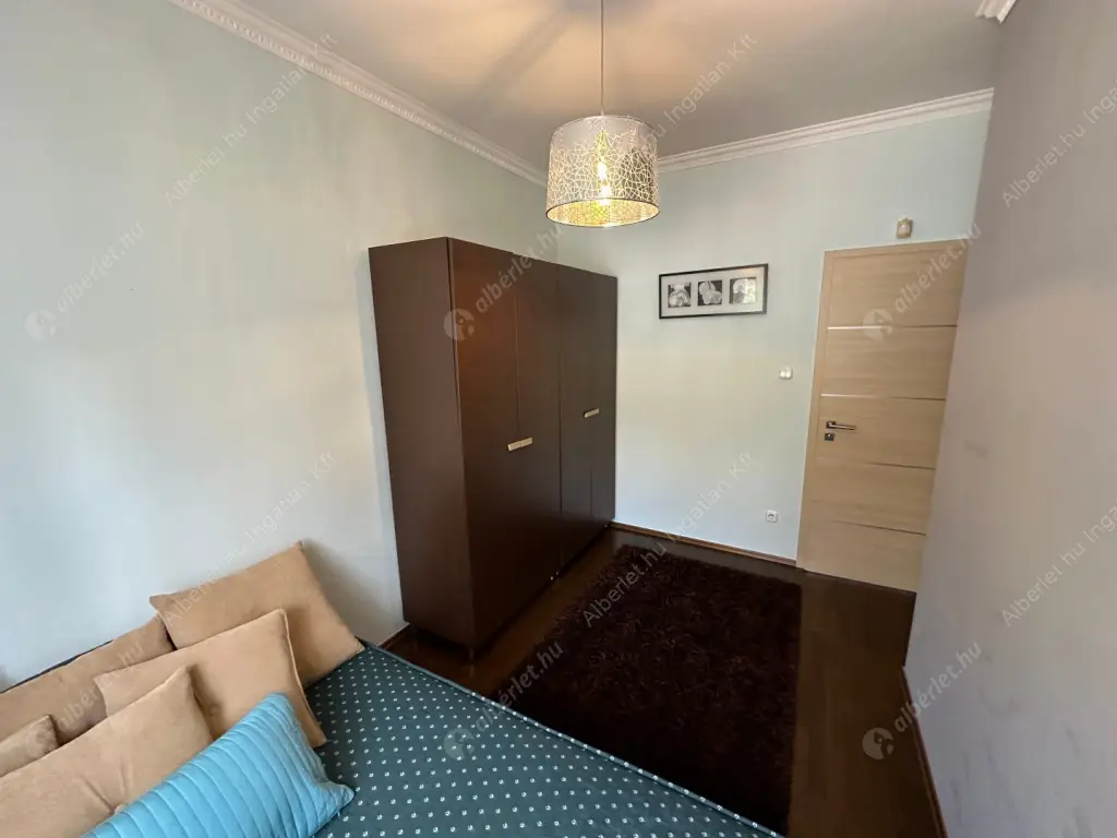Kiadó albérlet 854000 Ft/hó áron: Budapest, II. kerület  Vihorlát utca. Mérete: 95 nm, 3 szobás | Alberlet.hu - 6518205