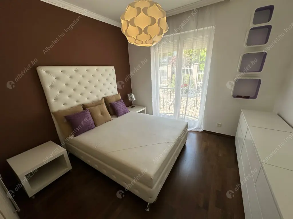Kiadó albérlet 854000 Ft/hó áron: Budapest, II. kerület  Vihorlát utca. Mérete: 95 nm, 3 szobás | Alberlet.hu - 6518206