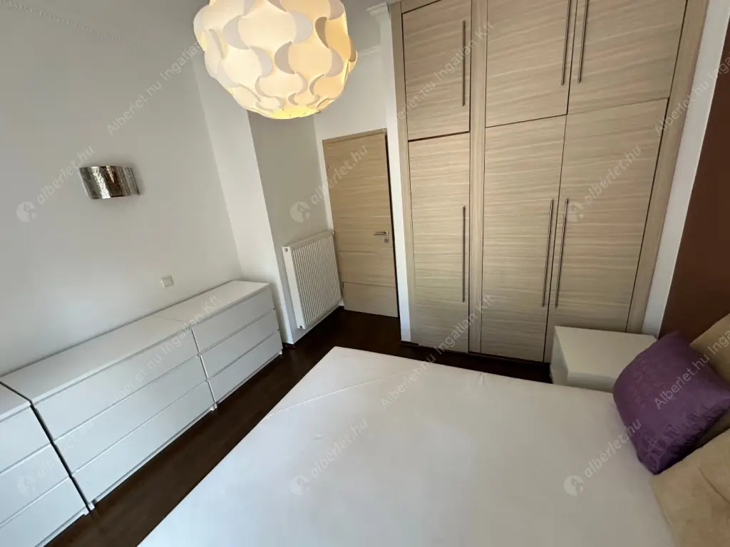 Kiadó albérlet 854000 Ft/hó áron: Budapest, II. kerület  Vihorlát utca. Mérete: 95 nm, 3 szobás | Alberlet.hu - 6518207
