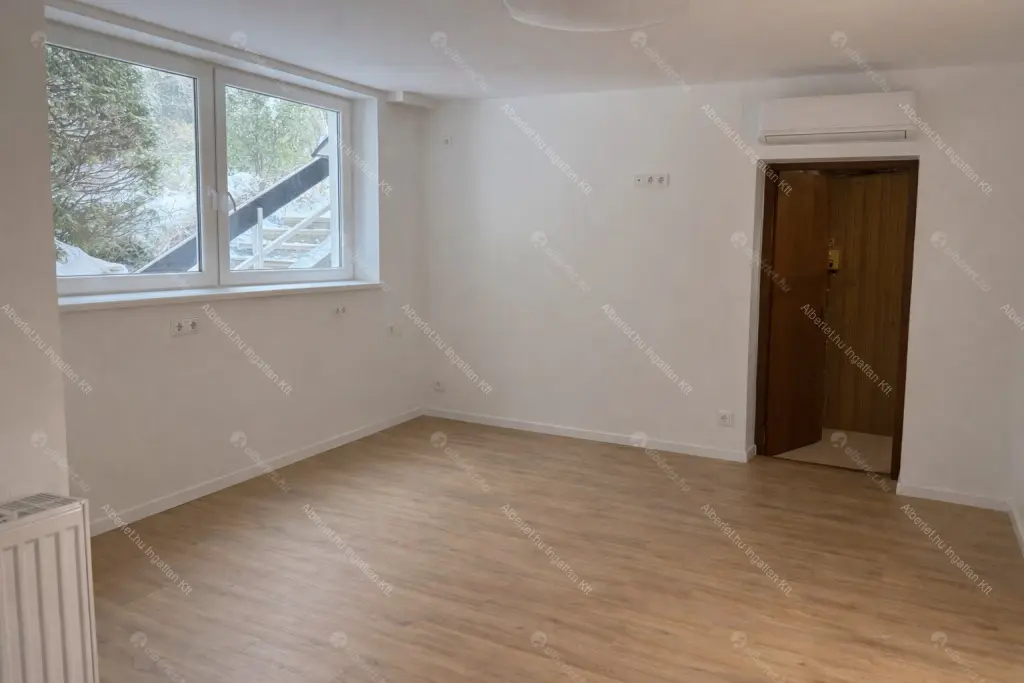 Kiadó albérlet 400000 Ft/hó áron: Budapest, II. kerület  Vöröstorony lejtő. Mérete: 100 nm, 2 szobás | Alberlet.hu - 6690350