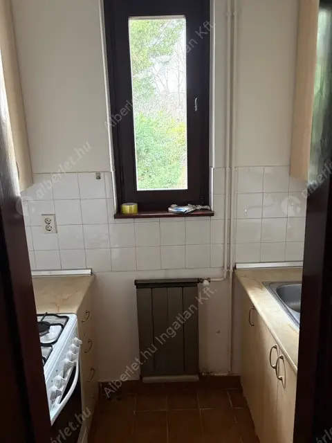 Kiadó albérlet 240000 Ft/hó áron: Budapest, II. kerület  Vöröstorony lejtő. Mérete: 38 nm, 1 szobás | Alberlet.hu - 6617662