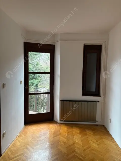 Kiadó albérlet 240000 Ft/hó áron: Budapest, II. kerület  Vöröstorony lejtő. Mérete: 38 nm, 1 szobás | Alberlet.hu - 6617665