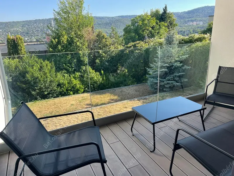 Kiadó albérlet 970000 Ft/hó áron: Budapest, II. kerület  Vöröstorony utca. Mérete: 135 nm, 4 szobás | Alberlet.hu - 6544102