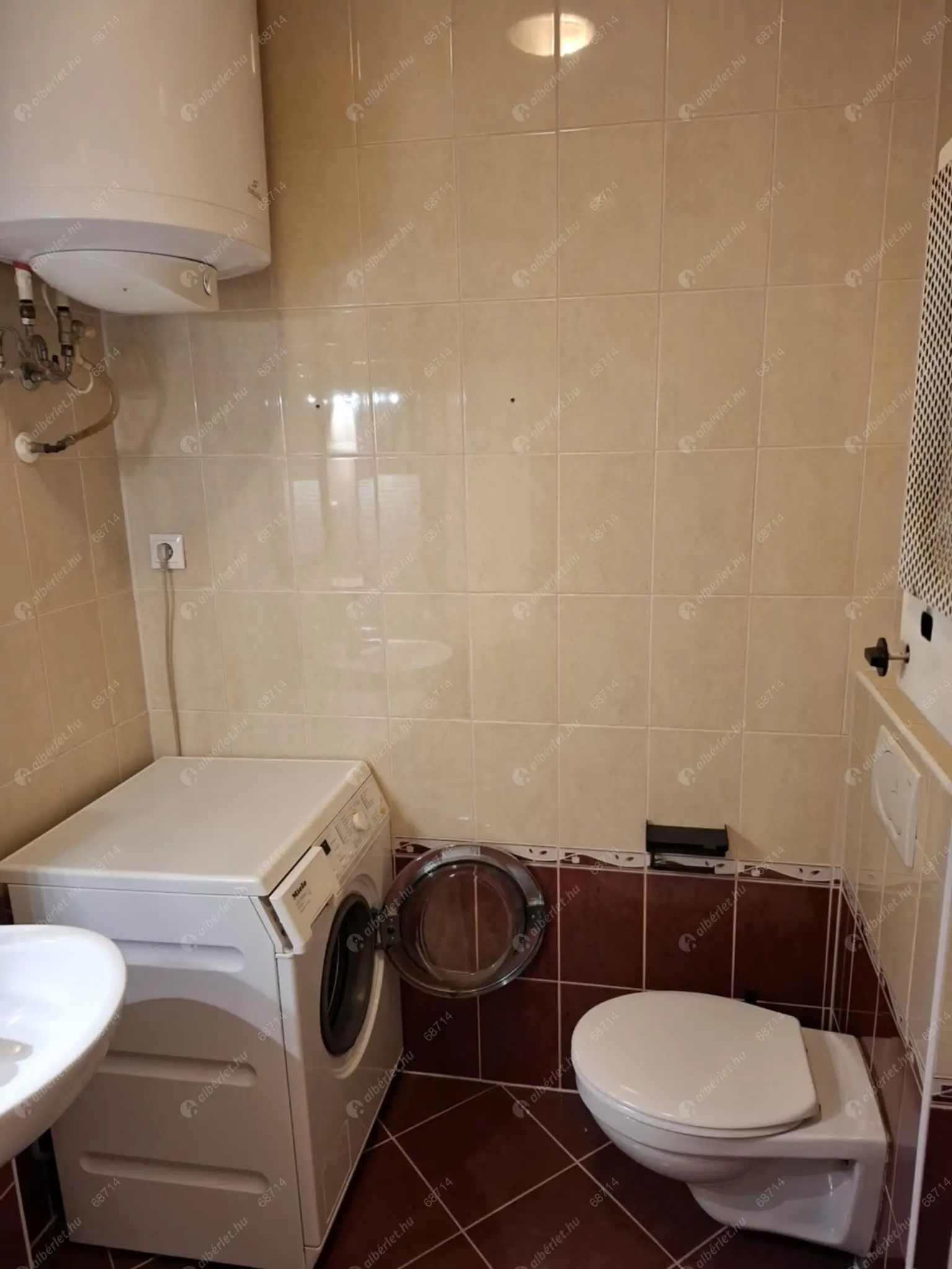 Kiadó albérlet 200000 Ft/hó áron: Budapest, II. kerület  Vöröstorony utca. Mérete: 38 nm, 1 szobás | Alberlet.hu - 6633831