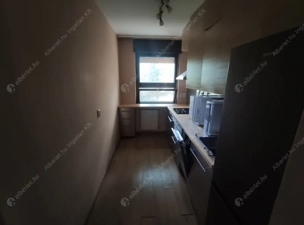 Kiadó albérlet 425000 Ft/hó áron: Budapest, II. kerület  Vöröstorony utca. Mérete: 90 nm, 4 szobás | Alberlet.hu - 6625436