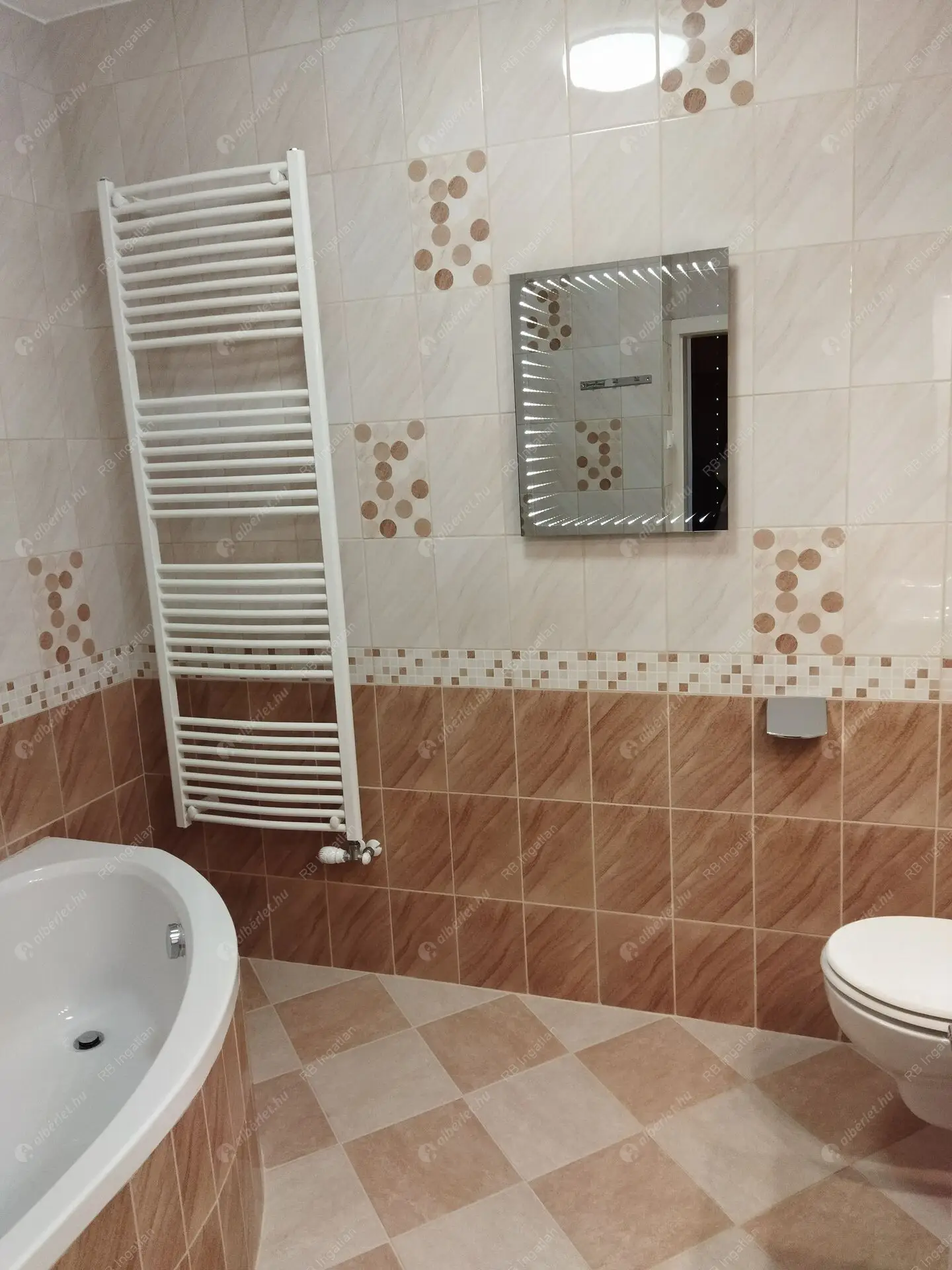 Kiadó albérlet 971000 Ft/hó áron: Budapest, II. kerület  Zöldkő utca. Mérete: 230 nm, 5 szobás | Alberlet.hu - 6468409