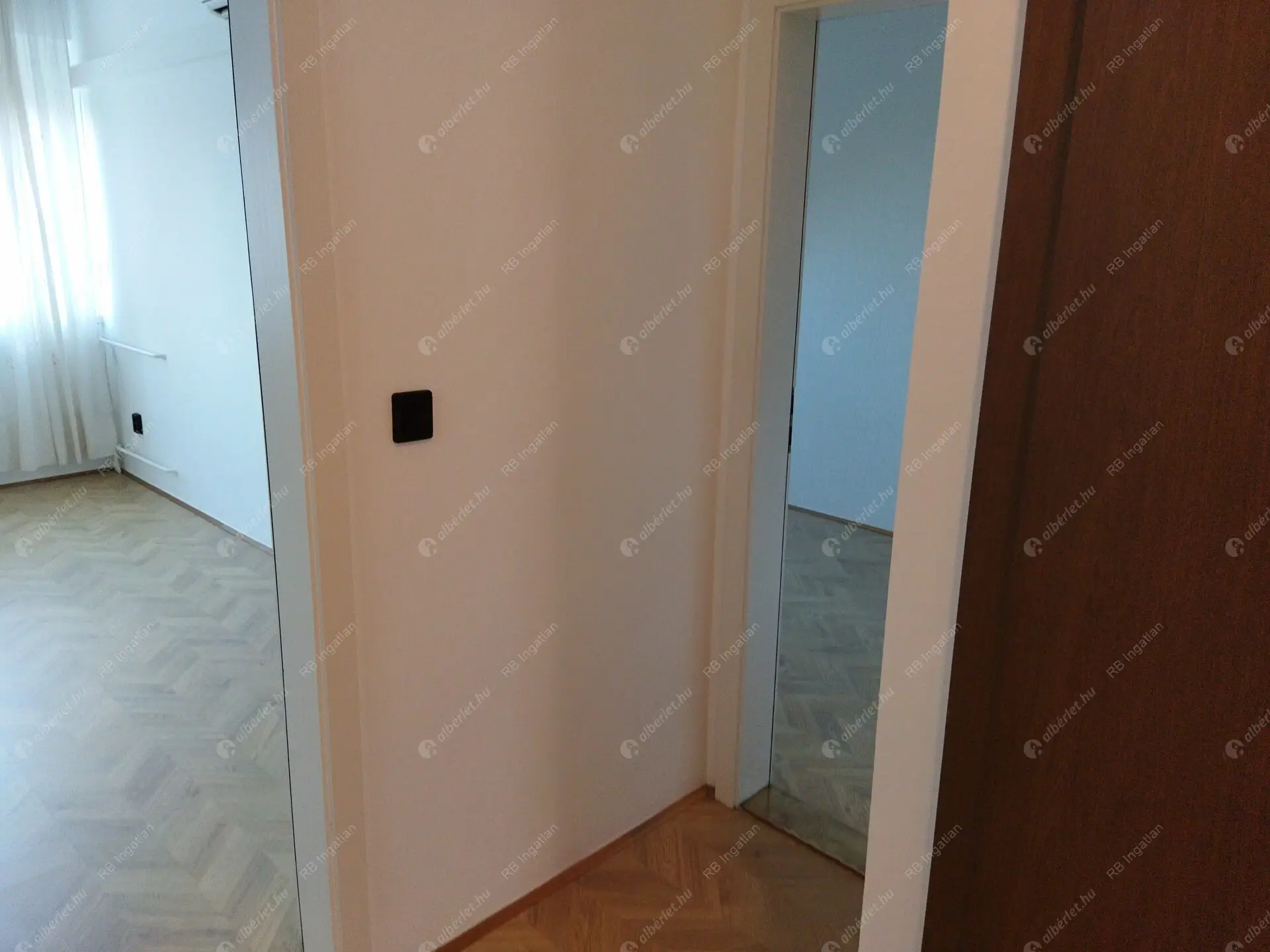 Kiadó albérlet 971000 Ft/hó áron: Budapest, II. kerület  Zöldkő utca. Mérete: 230 nm, 5 szobás | Alberlet.hu - 6468411