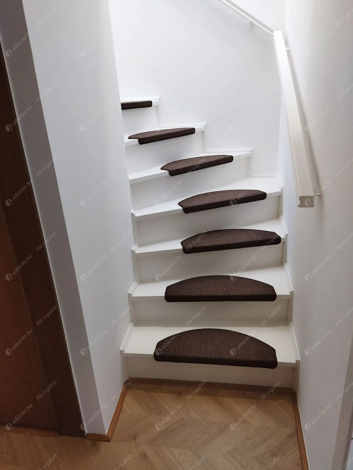 Kiadó albérlet 971000 Ft/hó áron: Budapest, II. kerület  Zöldkő utca. Mérete: 230 nm, 5 szobás | Alberlet.hu - 6468417