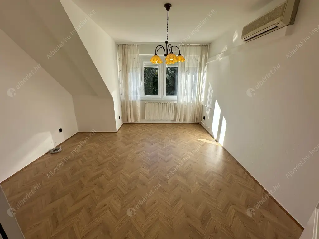 Kiadó albérlet 975000 Ft/hó áron: Budapest, II. kerület  Zöldkő utca. Mérete: 230 nm, 4 szobás | Alberlet.hu - 6551569