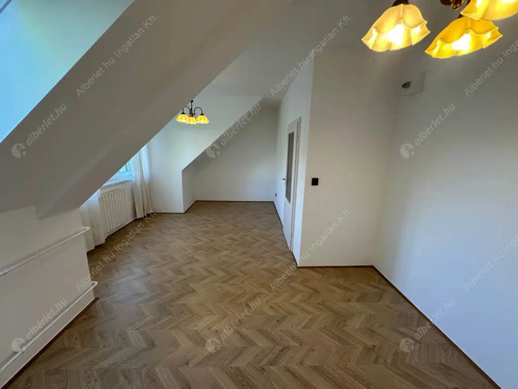 Kiadó albérlet 975000 Ft/hó áron: Budapest, II. kerület  Zöldkő utca. Mérete: 230 nm, 4 szobás | Alberlet.hu - 6551573