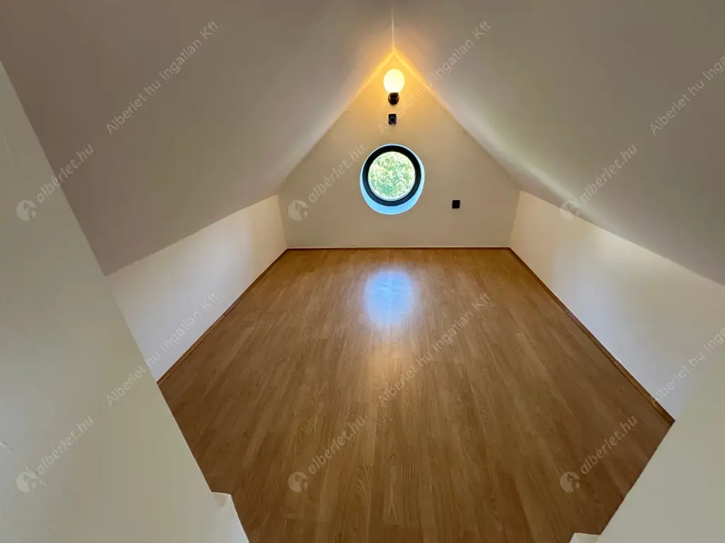 Kiadó albérlet 962000 Ft/hó áron: Budapest, II. kerület  Zöldkő utca. Mérete: 230 nm, 4 szobás | Alberlet.hu - 6567876