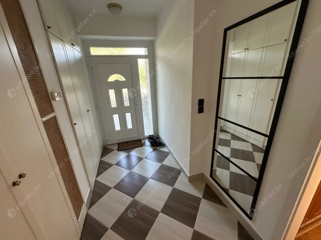 Kiadó albérlet 962000 Ft/hó áron: Budapest, II. kerület  Zöldkő utca. Mérete: 230 nm, 4 szobás | Alberlet.hu - 6567889