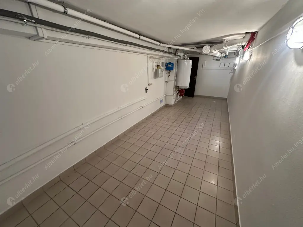 Kiadó albérlet 962000 Ft/hó áron: Budapest, II. kerület  Zöldkő utca. Mérete: 230 nm, 4 szobás | Alberlet.hu - 6567891