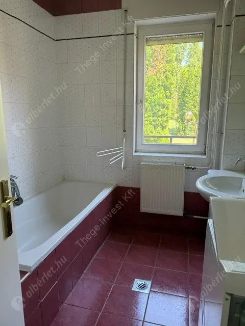 Kiadó albérlet 460000 Ft/hó áron: Budapest, II. kerület  Zöldkő utca. Mérete: 80 nm, 3 szobás | Alberlet.hu - 6569045