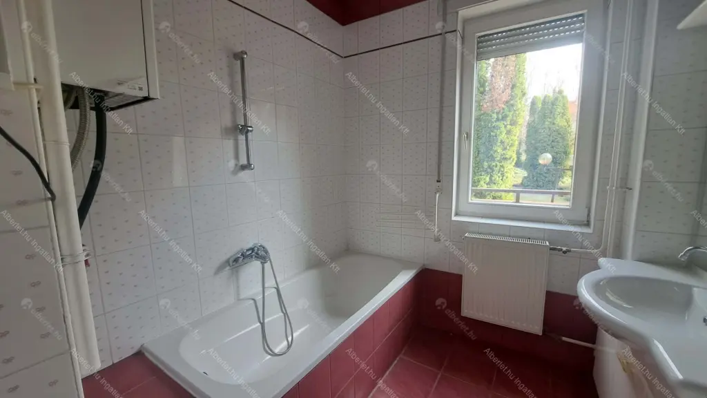 Kiadó albérlet 441000 Ft/hó áron: Budapest, II. kerület  Zöldkő utca. Mérete: 80 nm, 2 szobás | Alberlet.hu - 6679517