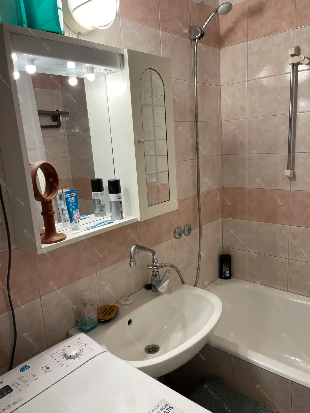 Kiadó albérlet 299000 Ft/hó áron: Budapest, II. kerület   Zöldlomb utca . Mérete: 58 nm, 1 szobás | Alberlet.hu - 6664126