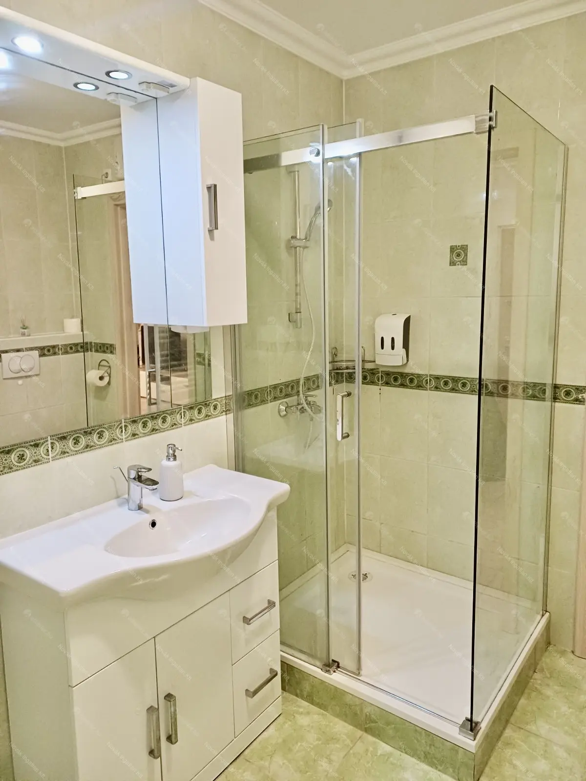 Kiadó albérlet 290000 Ft/hó áron: Budapest, II. kerület  Zöldlomb utca. Mérete: 55 nm, 2 szobás | Alberlet.hu - 6676985