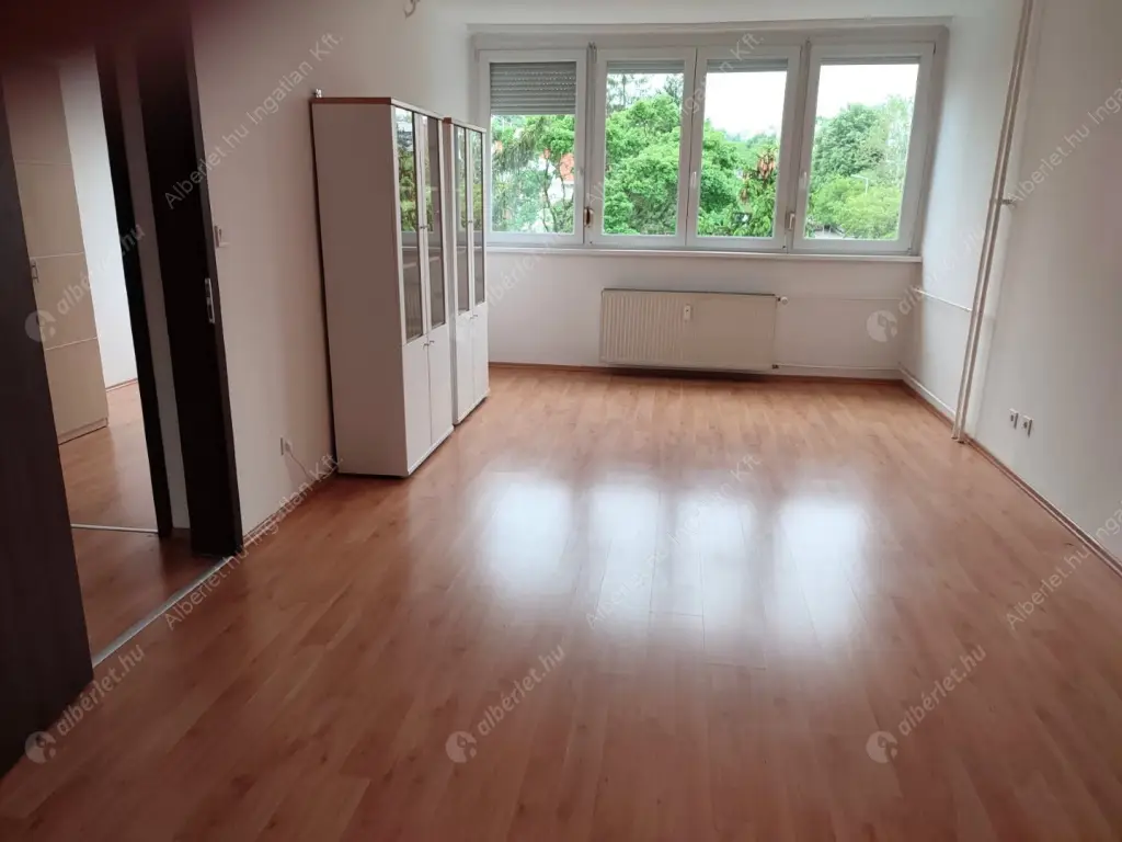 Kiadó albérlet 350000 Ft/hó áron: Budapest, II. kerület  Zöldlomb utca. Mérete: 60 nm, 3 szobás | Alberlet.hu - 6565764