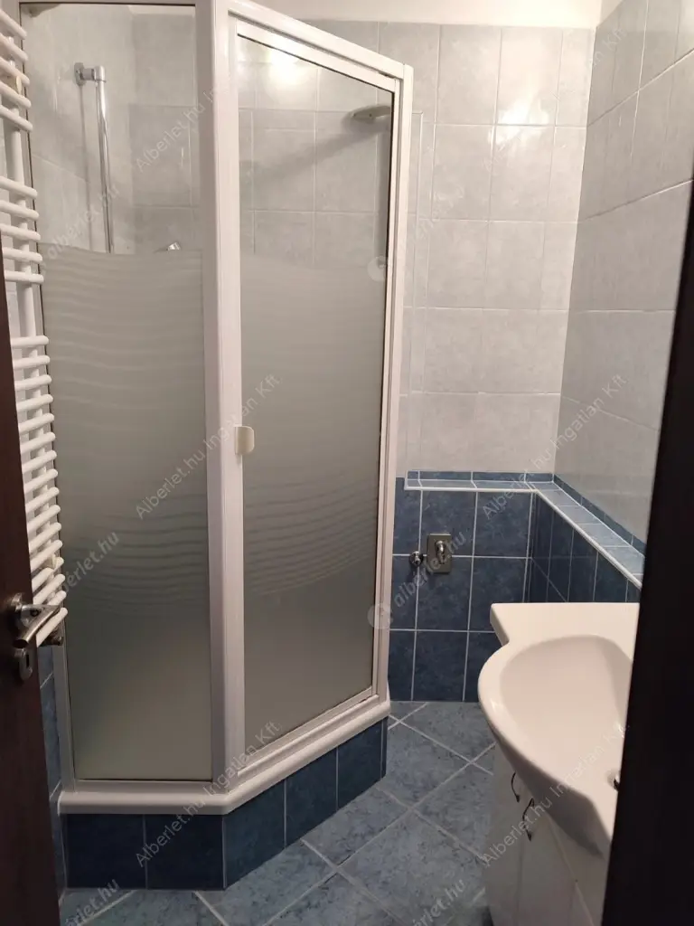 Kiadó albérlet 290000 Ft/hó áron: Budapest, II. kerület  Zöldlomb utca. Mérete: 60 nm, 3 szobás | Alberlet.hu - 6621192