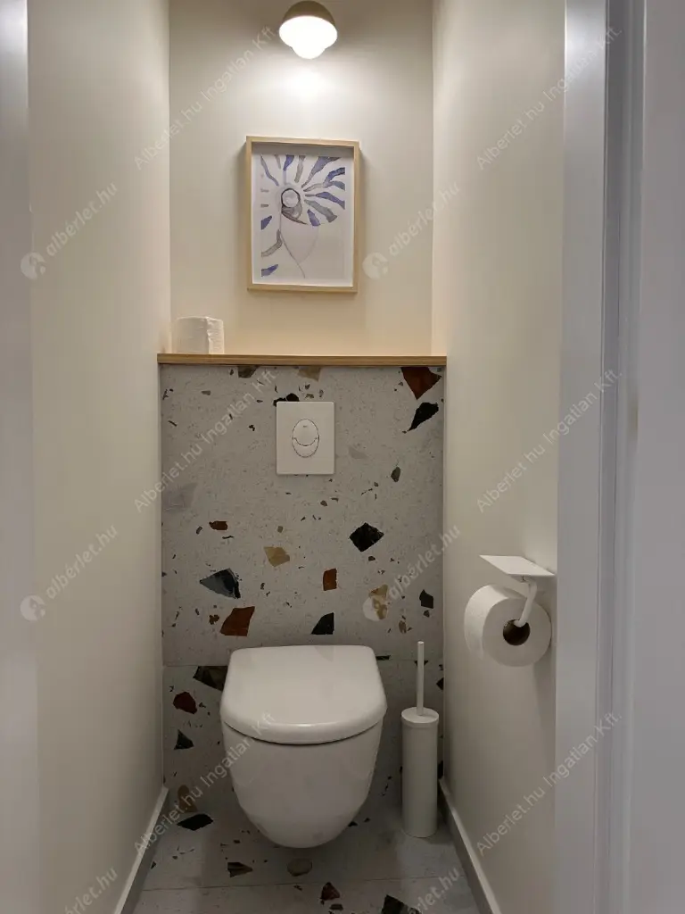 Kiadó albérlet 440000 Ft/hó áron: Budapest, II. kerület  Zöldmáli lejtő. Mérete: 65 nm, 2 szobás | Alberlet.hu - 6568977