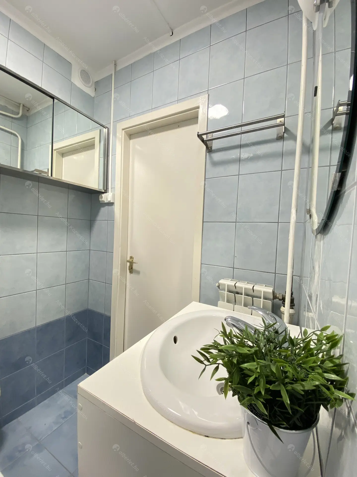 Kiadó albérlet 240000 Ft/hó áron: Budapest, III. kerület  Ágoston utca. Mérete: 66 nm, 3 szobás | Alberlet.hu - 6009338