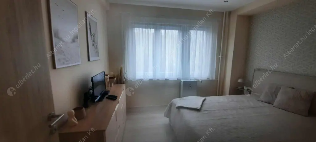 Kiadó albérlet 349000 Ft/hó áron: Budapest, III. kerület  Árpád fejedelem útja. Mérete: 62 nm, 2 szobás | Alberlet.hu - 6598783