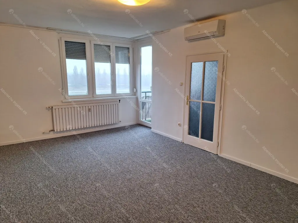 Kiadó albérlet 270000 Ft/hó áron: Budapest, III. kerület  Árpád fejedelem útja. Mérete: 73 nm, 3 szobás | Alberlet.hu - 6665954