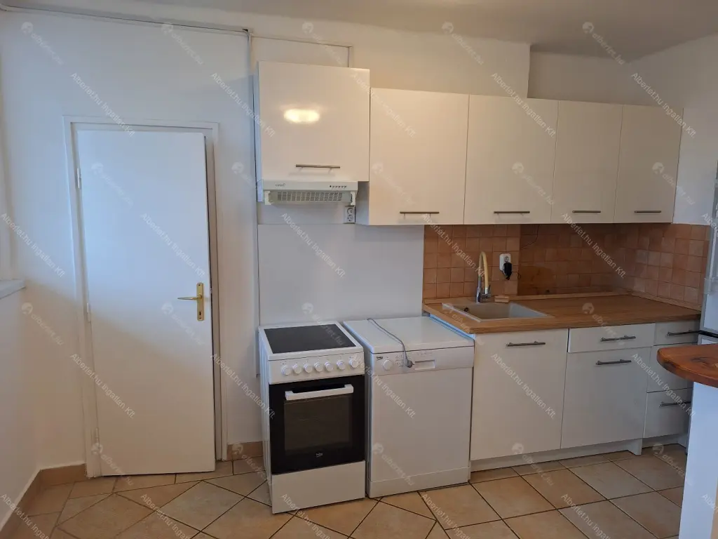 Kiadó albérlet 270000 Ft/hó áron: Budapest, III. kerület  Árpád fejedelem útja. Mérete: 73 nm, 3 szobás | Alberlet.hu - 6665960