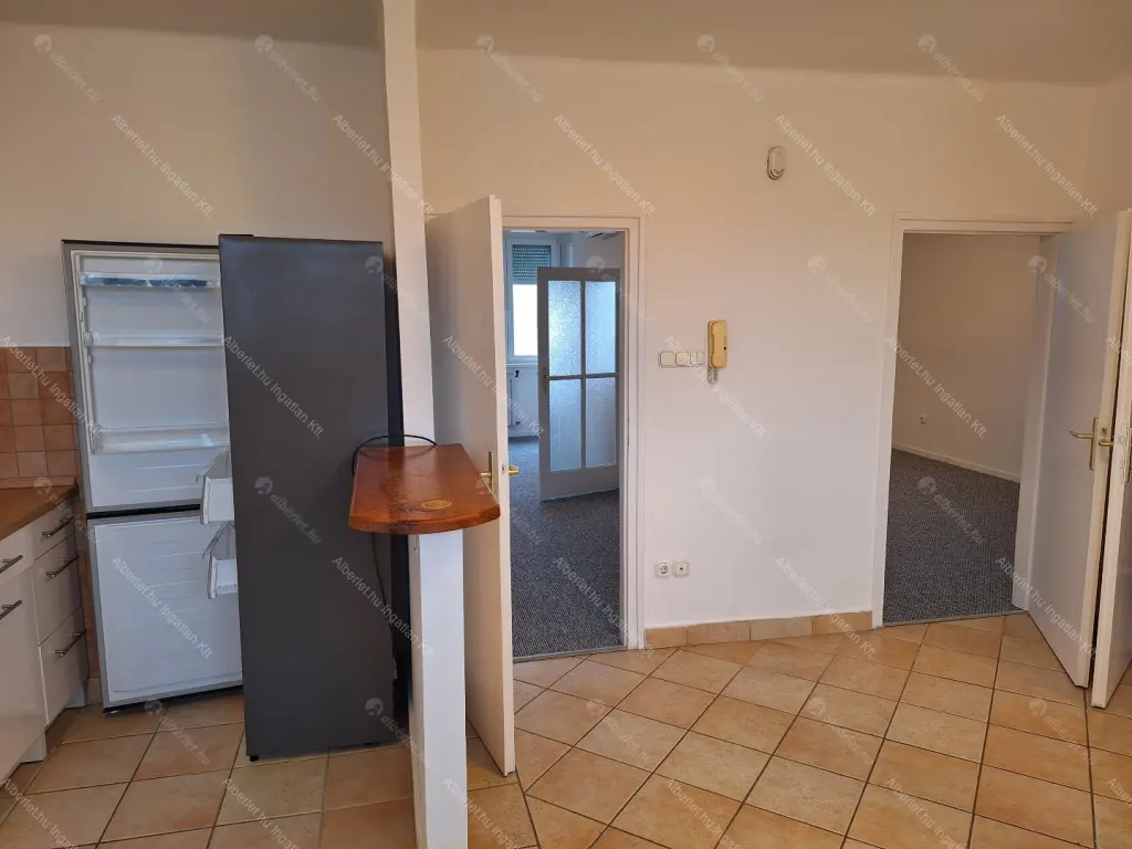 Kiadó albérlet 270000 Ft/hó áron: Budapest, III. kerület  Árpád fejedelem útja. Mérete: 73 nm, 3 szobás | Alberlet.hu - 6665963