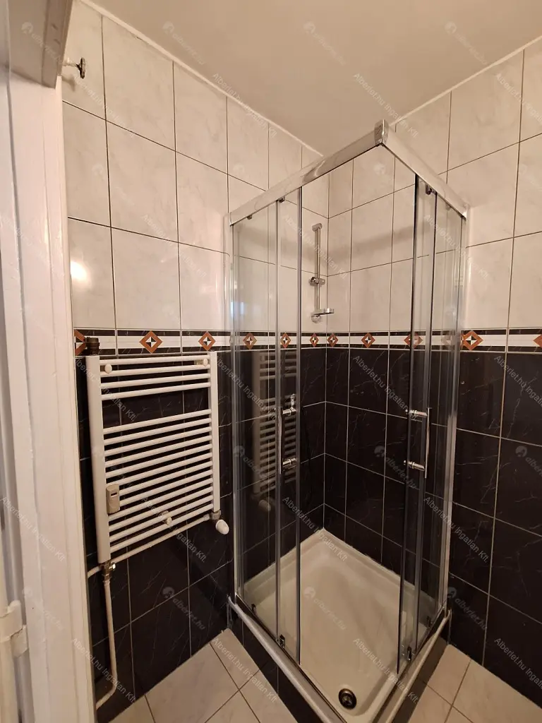 Kiadó albérlet 270000 Ft/hó áron: Budapest, III. kerület  Árpád fejedelem útja. Mérete: 73 nm, 3 szobás | Alberlet.hu - 6665968