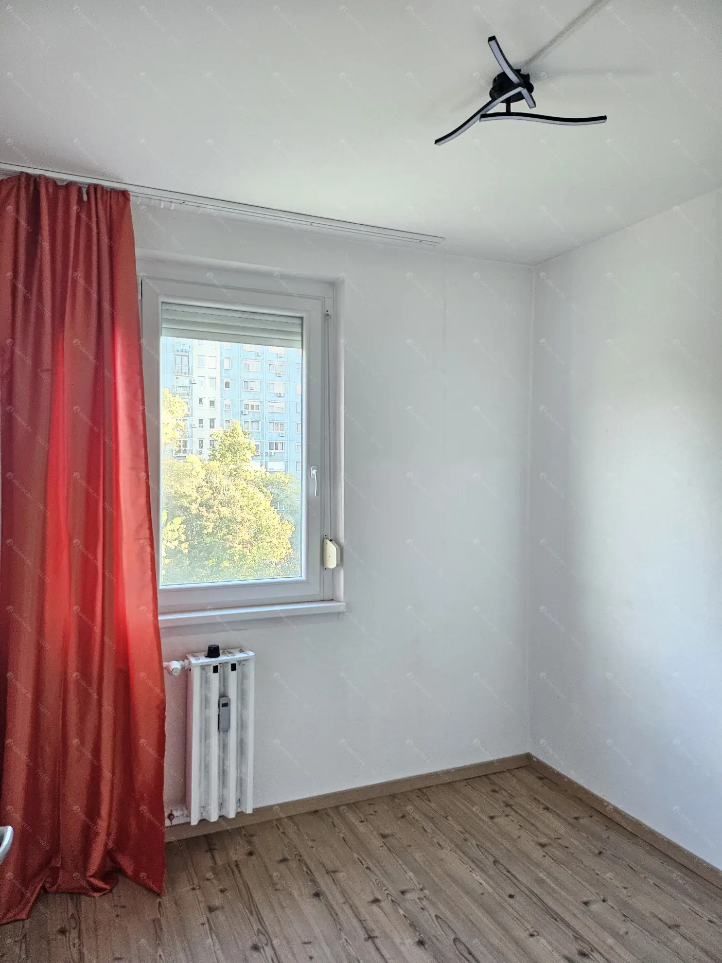 Kiadó albérlet 250000 Ft/hó áron: Budapest, III. kerület  Bálint György utca. Mérete: 57 nm, 1 szobás | Alberlet.hu - 6556314